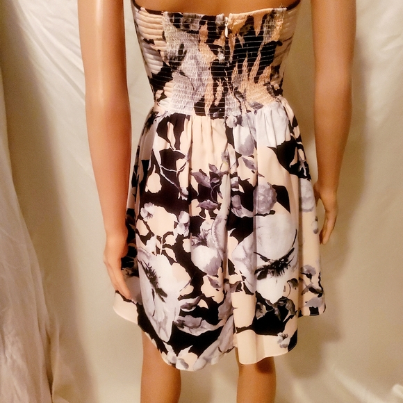 NWT Devlin Strapless Floral Mini Dress XS - Picture 3 of 12